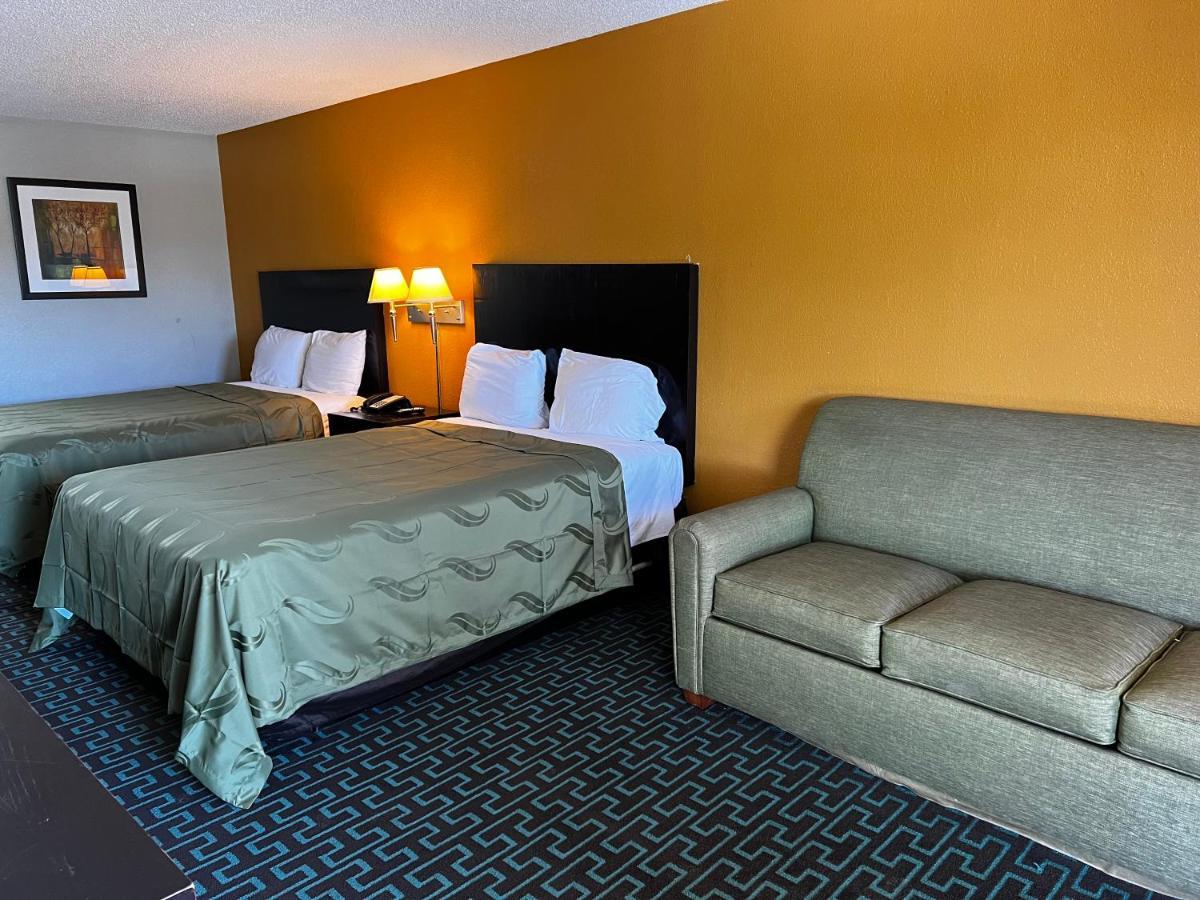 Express Inn & Suites Trion Exterior photo